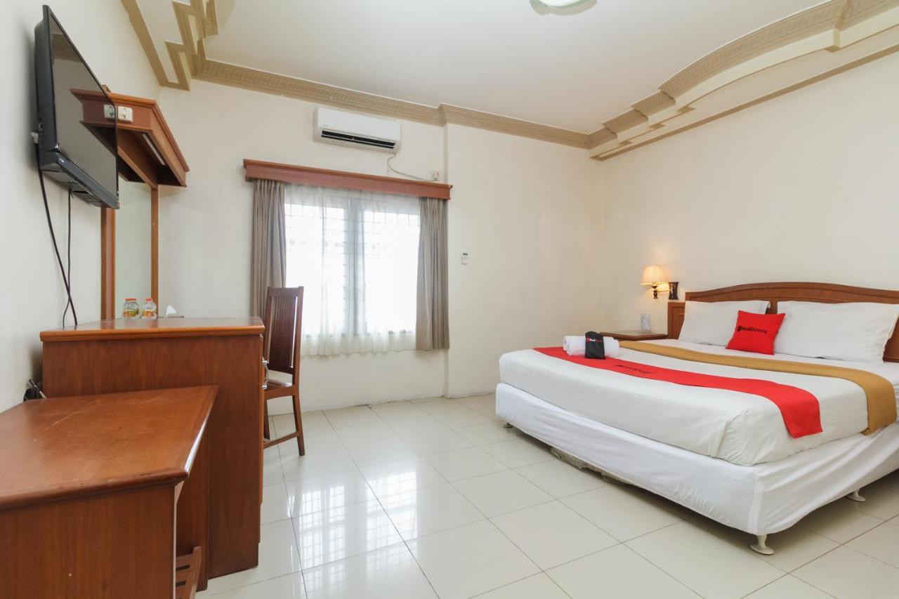 Reddoorz Plus Near Taman Siring Benuaanyar Exterior photo